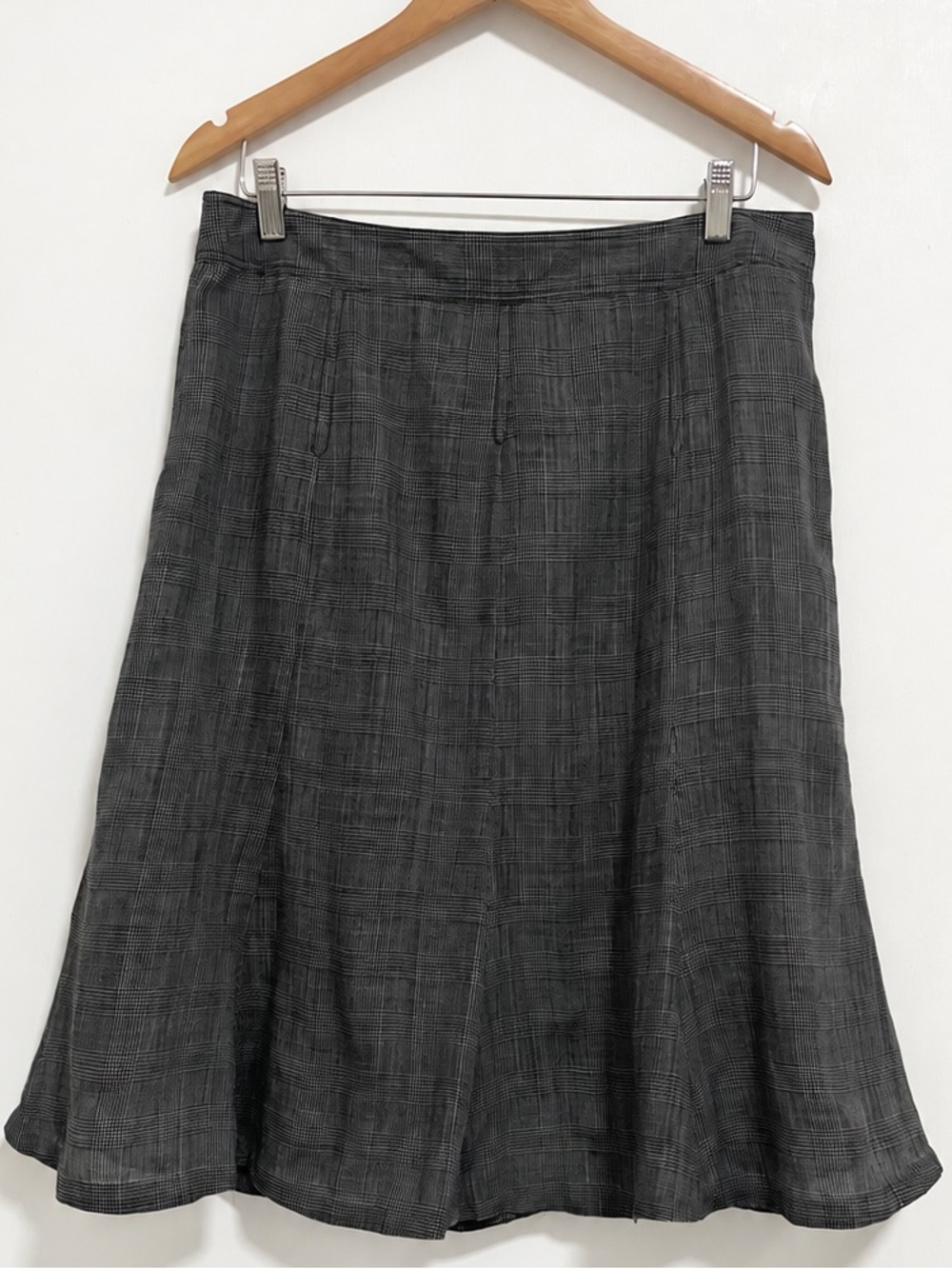 Banana Republic 100% Wool Black Gray Checkered Flared A-Line Skirt 12 Fall 07